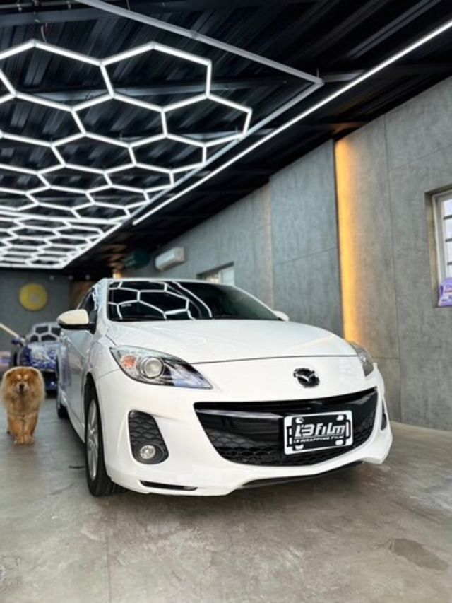 MAZDA馬自達 MAZDA 3  第1張相片