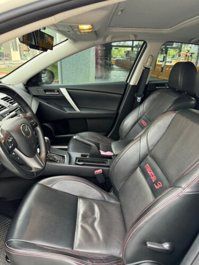 MAZDA馬自達 MAZDA 3  第8張相片