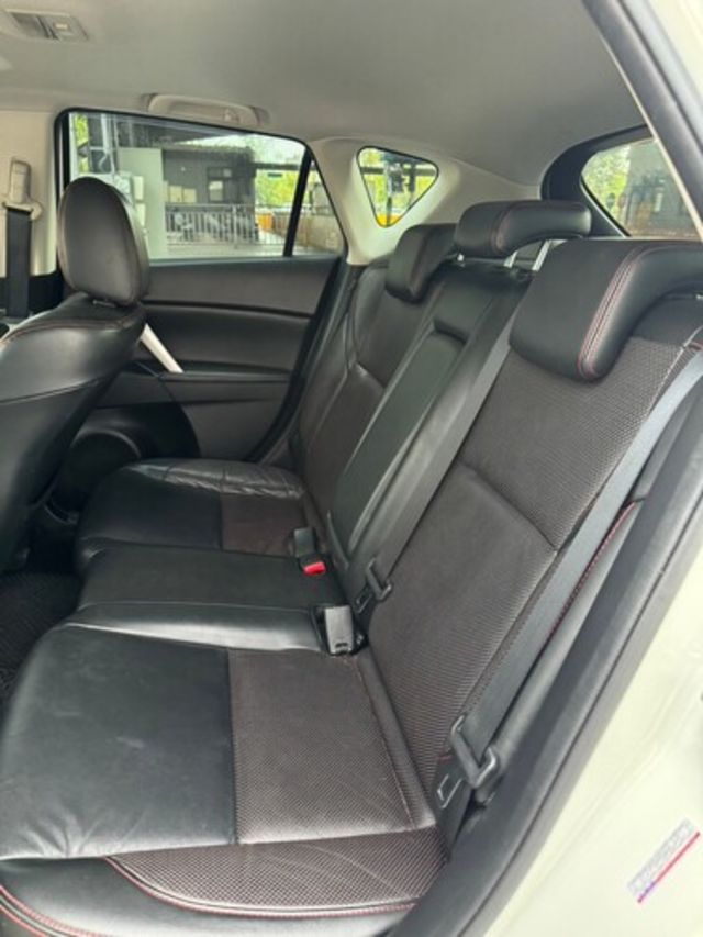 MAZDA馬自達 MAZDA 3  第9張相片