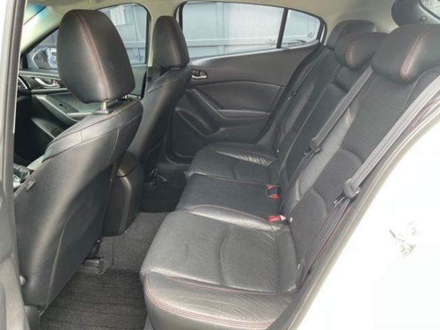 MAZDA馬自達 MAZDA 3  第12張相片