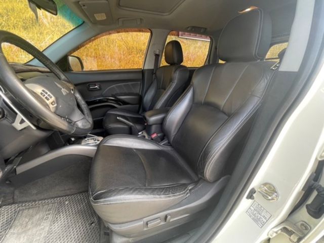 MITSUBISHI三菱 OUTLANDER  第7張相片