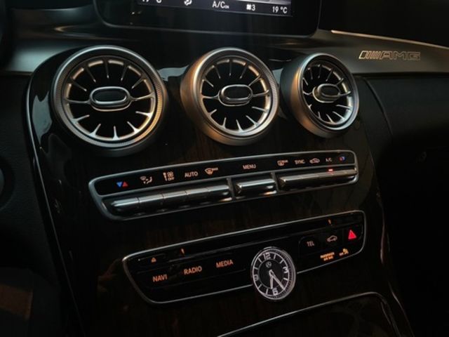 M-BENZ賓士 C300  第13張相片
