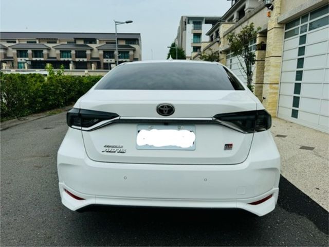 TOYOTA豐田 ALTIS  第4張相片