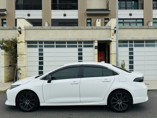 TOYOTA豐田 ALTIS  第7張相片