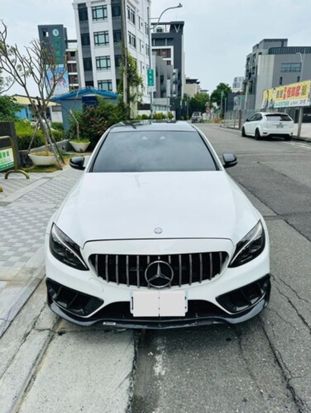 M-BENZ賓士 C300  第3張相片