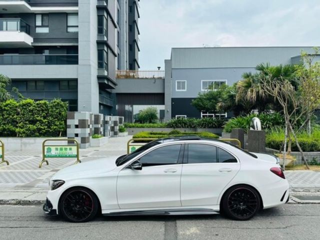 M-BENZ賓士 C300  第7張相片