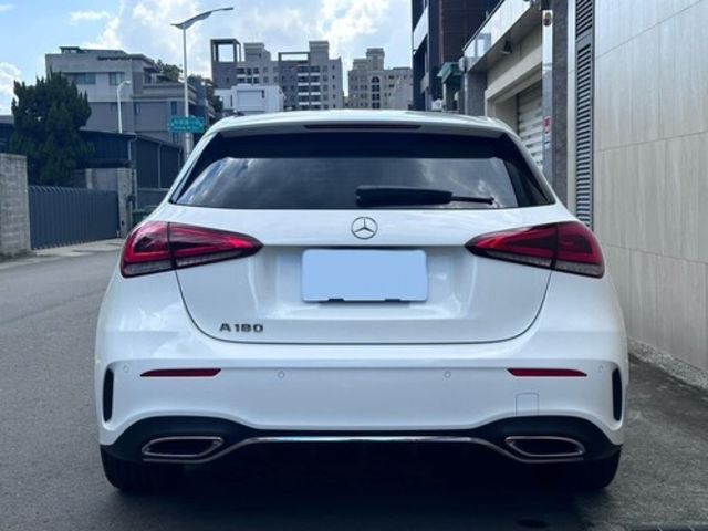 M-BENZ賓士 A180  第4張相片