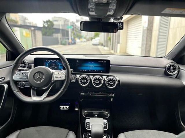 M-BENZ賓士 A180  第14張相片