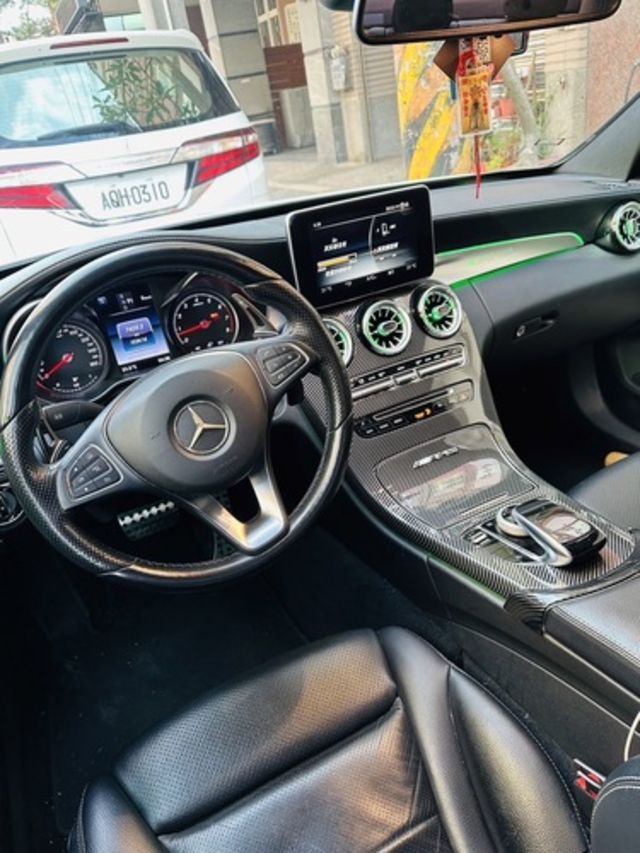 M-BENZ賓士 C300  第13張相片
