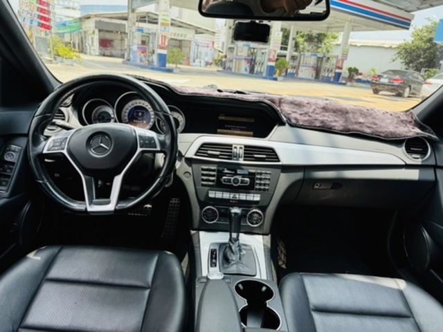 M-BENZ賓士 C250  第11張相片