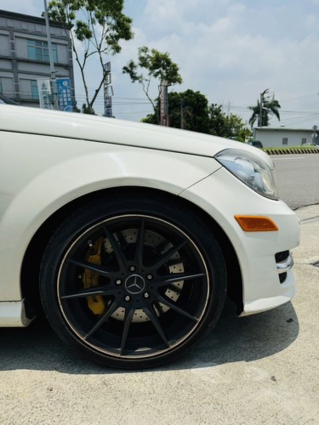 M-BENZ賓士 C250  第13張相片