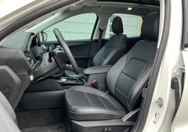 FORD福特 KUGA  第5張相片