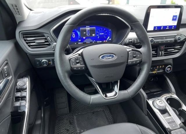FORD福特 KUGA  第7張相片