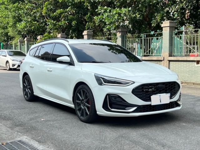 FORD福特 FOCUS WAGON  第2張相片