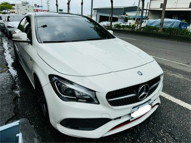 M-BENZ賓士 CLA250  第1張相片