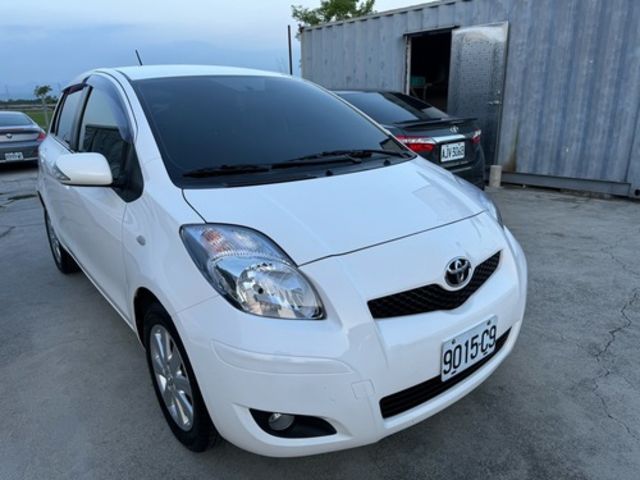 TOYOTA豐田 YARIS  第2張相片