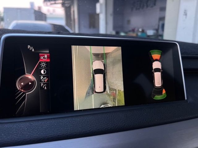 BMW寶馬 X5 XDRIVE30D  第5張相片