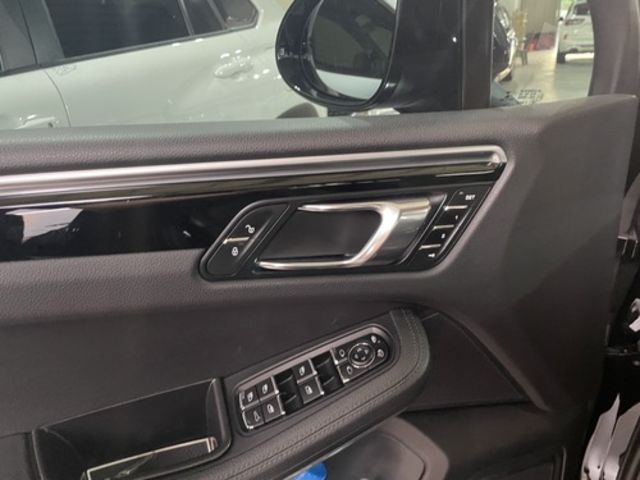 PORSCHE保時捷 MACAN  第10張相片