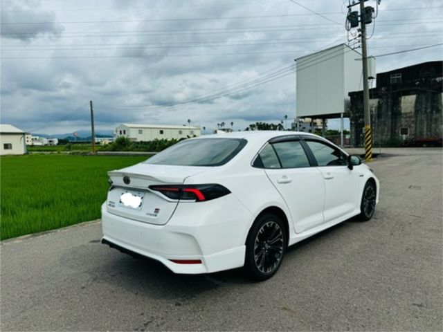 TOYOTA豐田 ALTIS  第2張相片