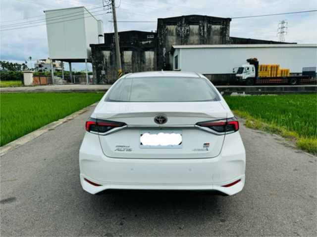 TOYOTA豐田 ALTIS  第4張相片