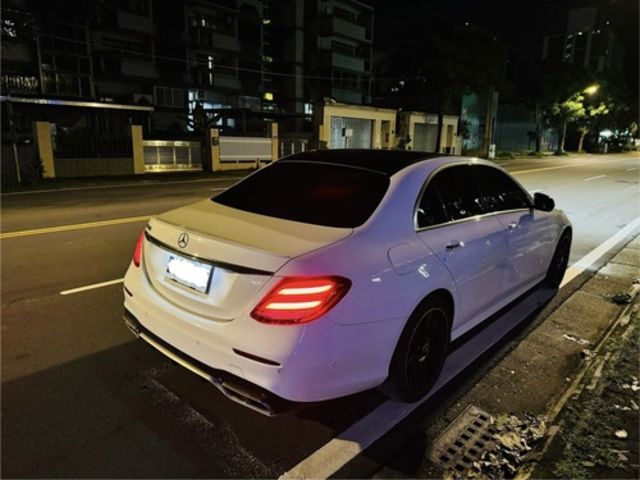 M-BENZ賓士 E300  第2張相片