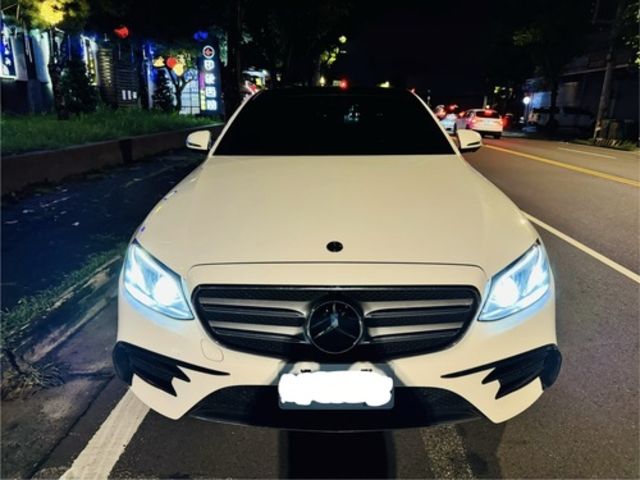 M-BENZ賓士 E300  第3張相片