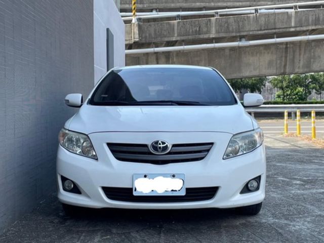 TOYOTA豐田 ALTIS  第3張相片