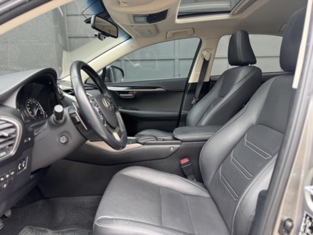 LEXUS凌志 NX200T  第12張相片