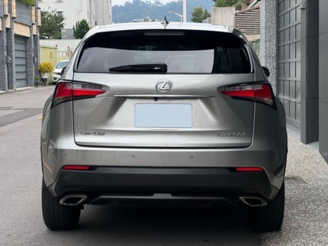 LEXUS凌志 NX200T  第17張相片