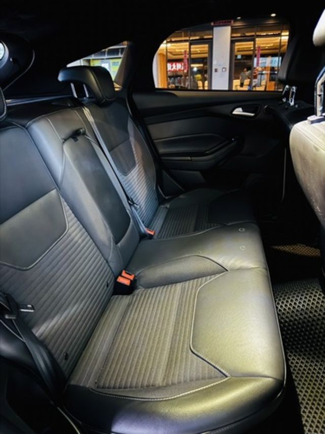 FORD福特 FOCUS  第9張相片