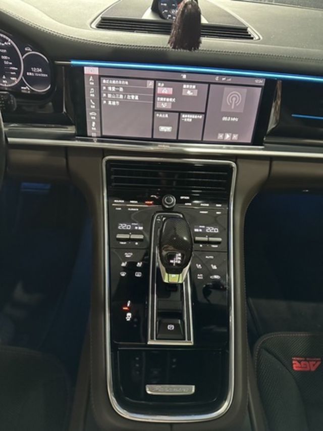 PORSCHE保時捷 PANAMERA  第9張相片