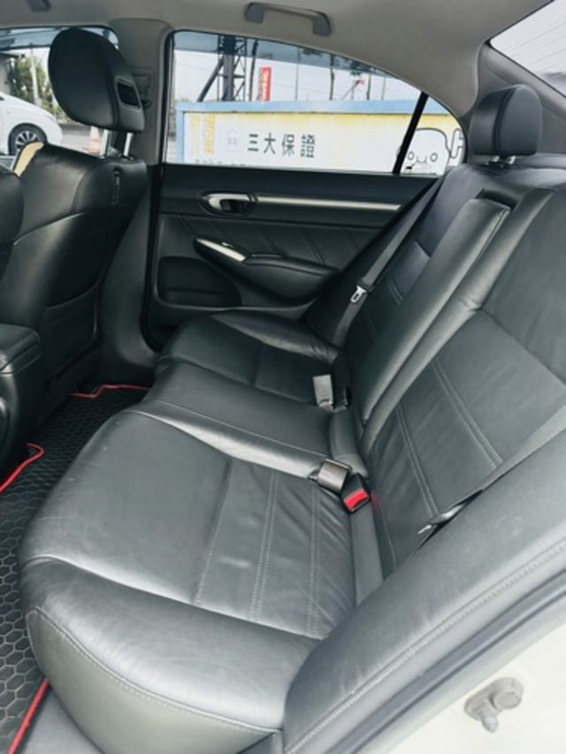 HONDA本田 CIVIC  第7張相片