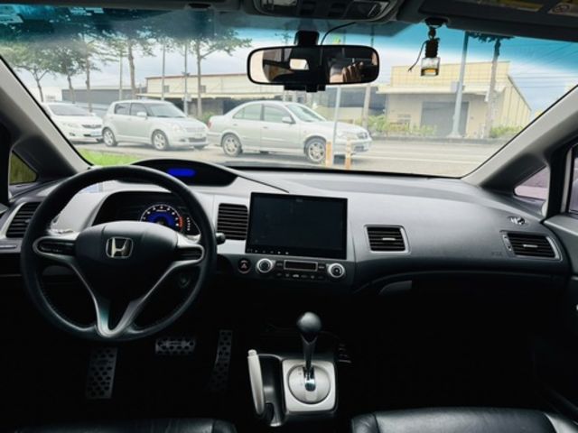 HONDA本田 CIVIC  第8張相片