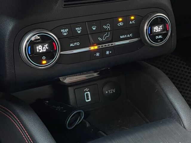 FORD福特 FOCUS  第13張相片