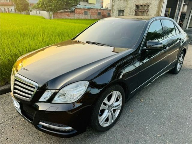 M-BENZ賓士 E300  第2張相片