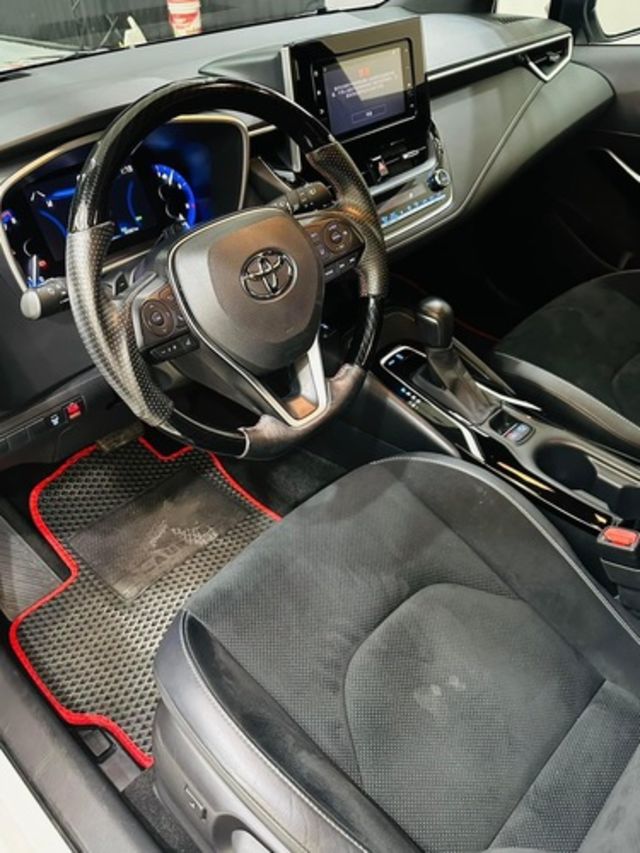 TOYOTA豐田 AURIS  第6張相片