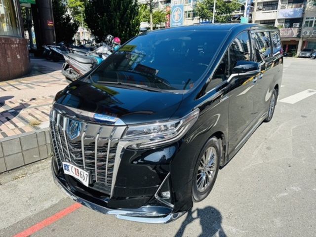 TOYOTA豐田 ALPHARD  第1張相片
