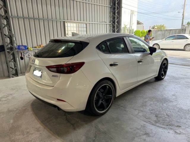 MAZDA馬自達 MAZDA 3  第6張相片