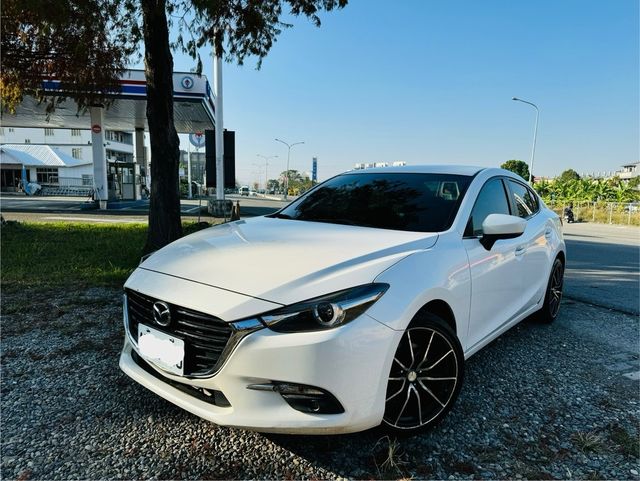 MAZDA馬自達 MAZDA 3  第3張相片
