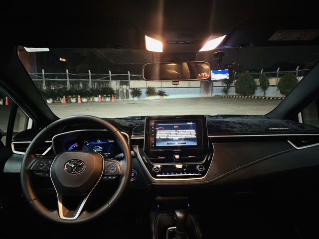 TOYOTA豐田 COROLLA SPORT  第5張相片