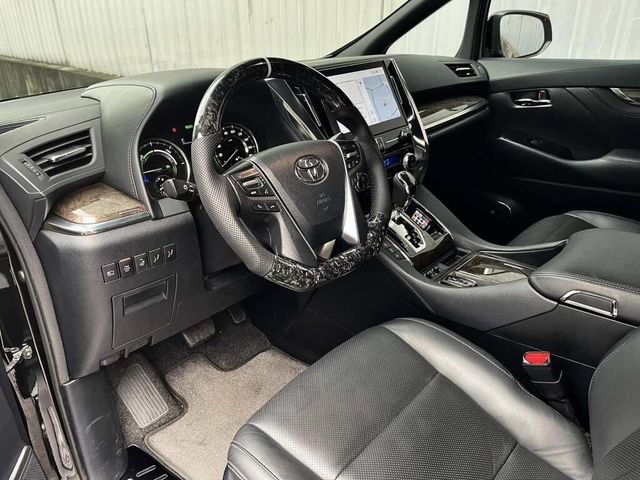 TOYOTA豐田 ALPHARD  第5張相片