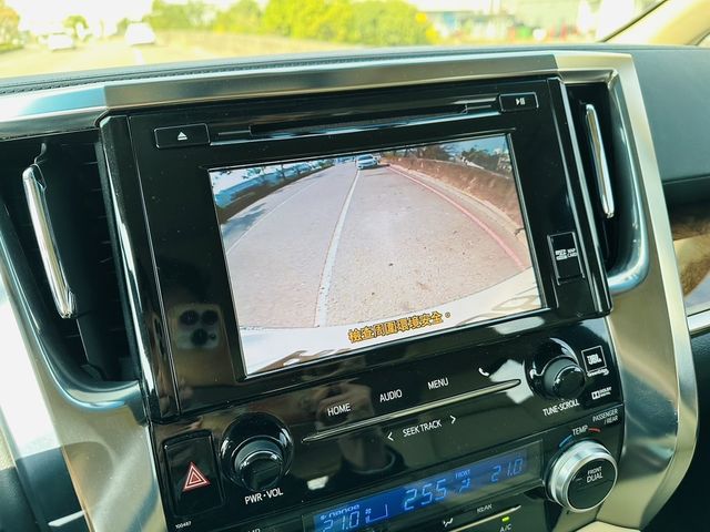 TOYOTA豐田 ALPHARD  第5張相片