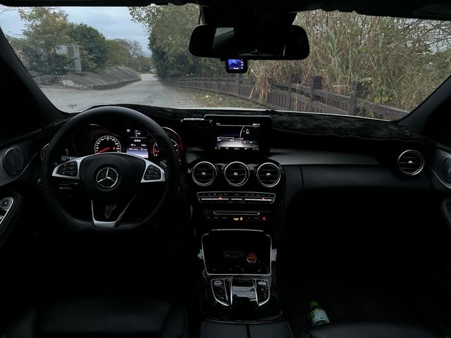 M-BENZ賓士 C300  第1張相片