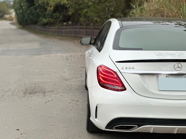 M-BENZ賓士 C300  第4張相片