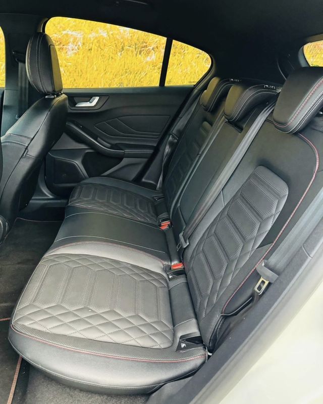 FORD福特 FOCUS  第7張相片
