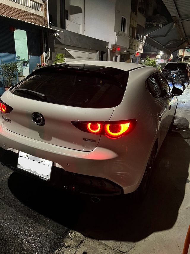MAZDA馬自達 MAZDA 3  第5張相片