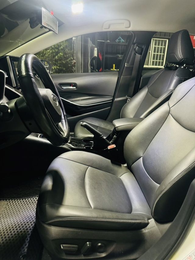 TOYOTA豐田 ALTIS  第11張相片