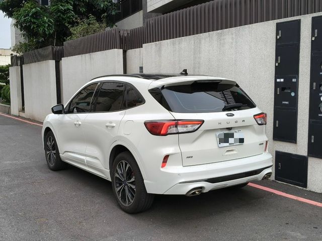 FORD福特 KUGA  第7張相片