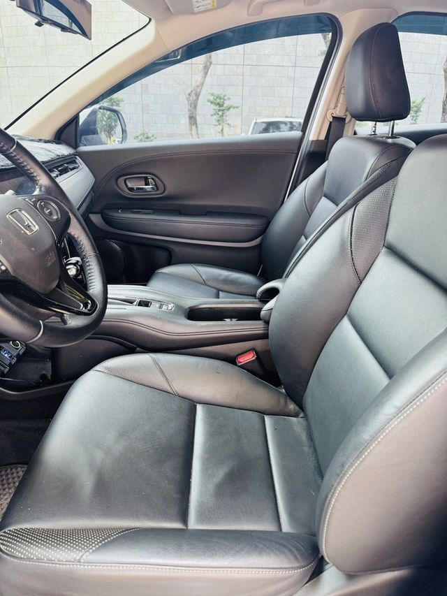 HONDA本田 HR-V  第8張相片