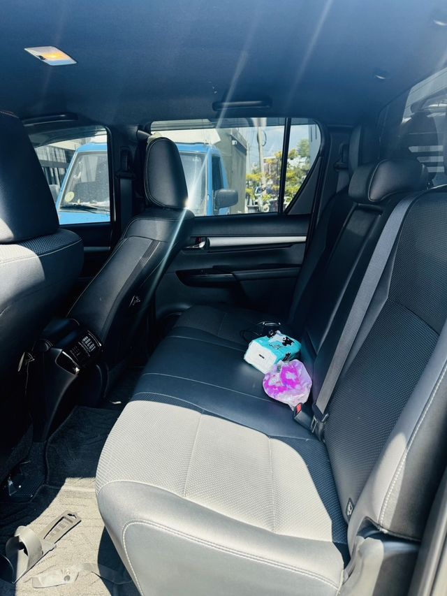 TOYOTA豐田 HILUX  第4張相片